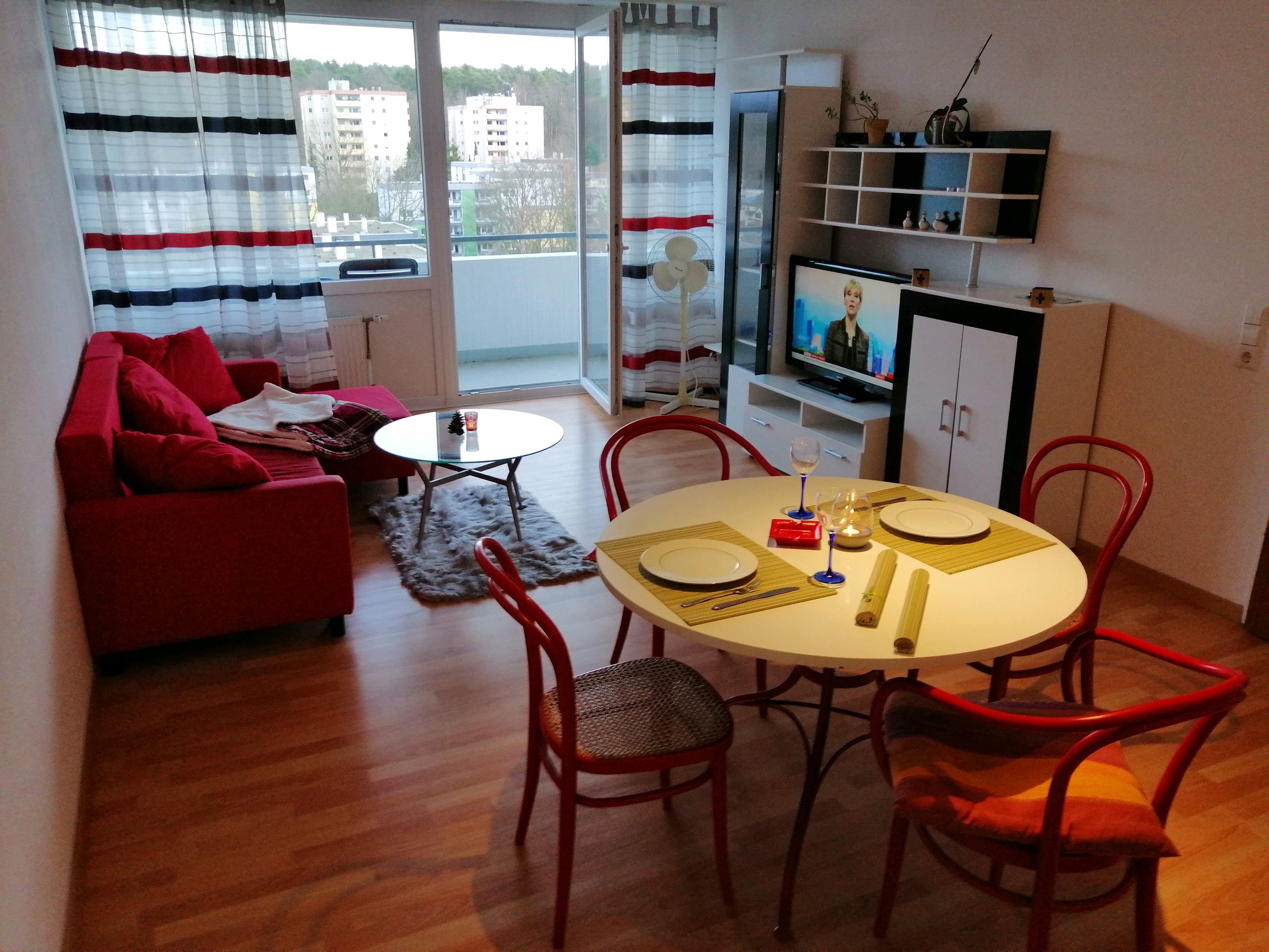 Domestic, Fashionable Apartment For A Time In Nice Neighborhood - Domestic, fashionable apartment for a time in nice neighborhood - Gallery - 14