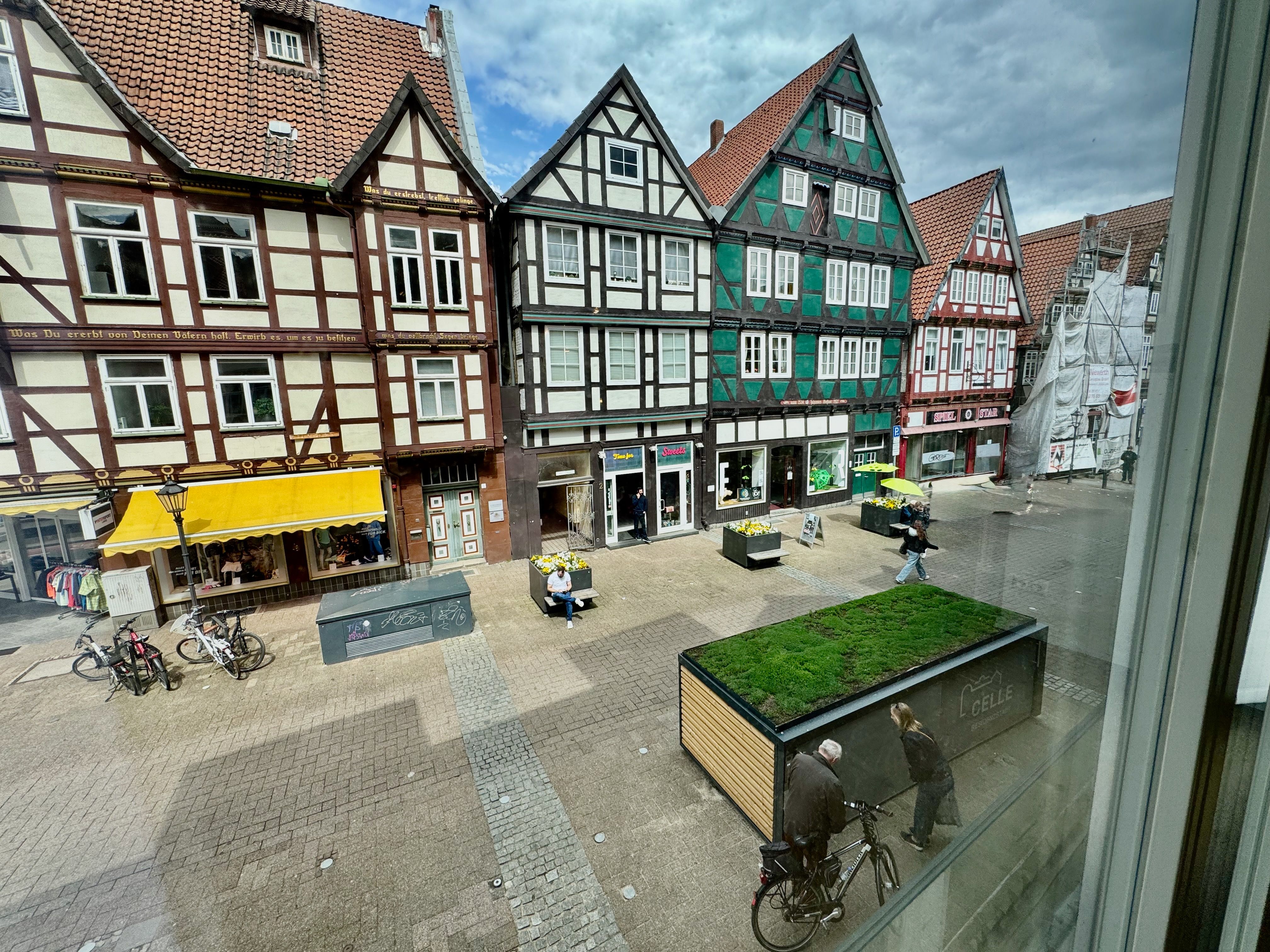 Stylishly Furnished Flat In The Centre Of The Historic Old Town Of Celle - 12