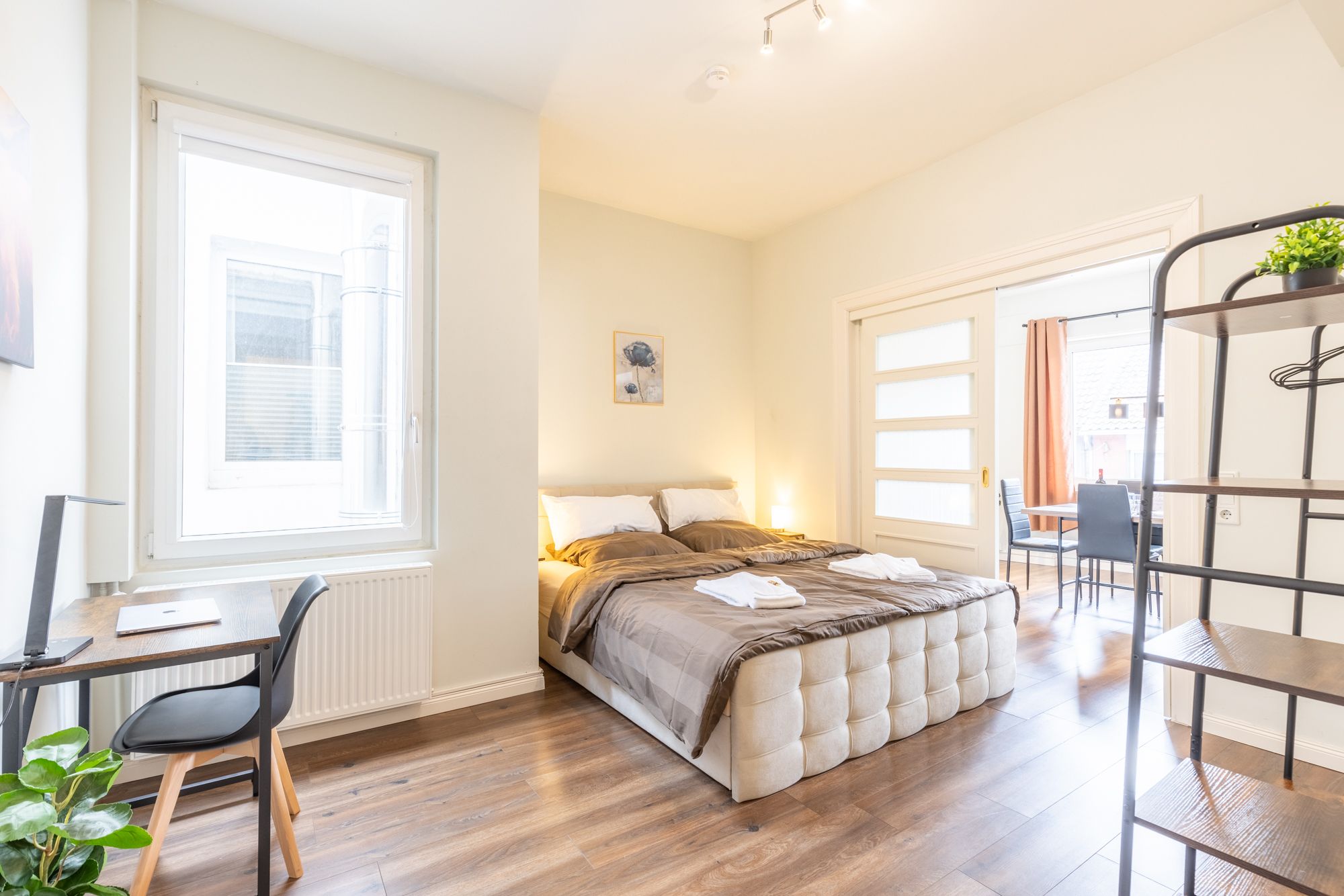 85sqm | Very Central | WiFi | Smart-TV | Premium - 13