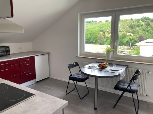Spacious 2-Bedroom Apartment – Family-Friendly & Well Connected - Gallery - 7