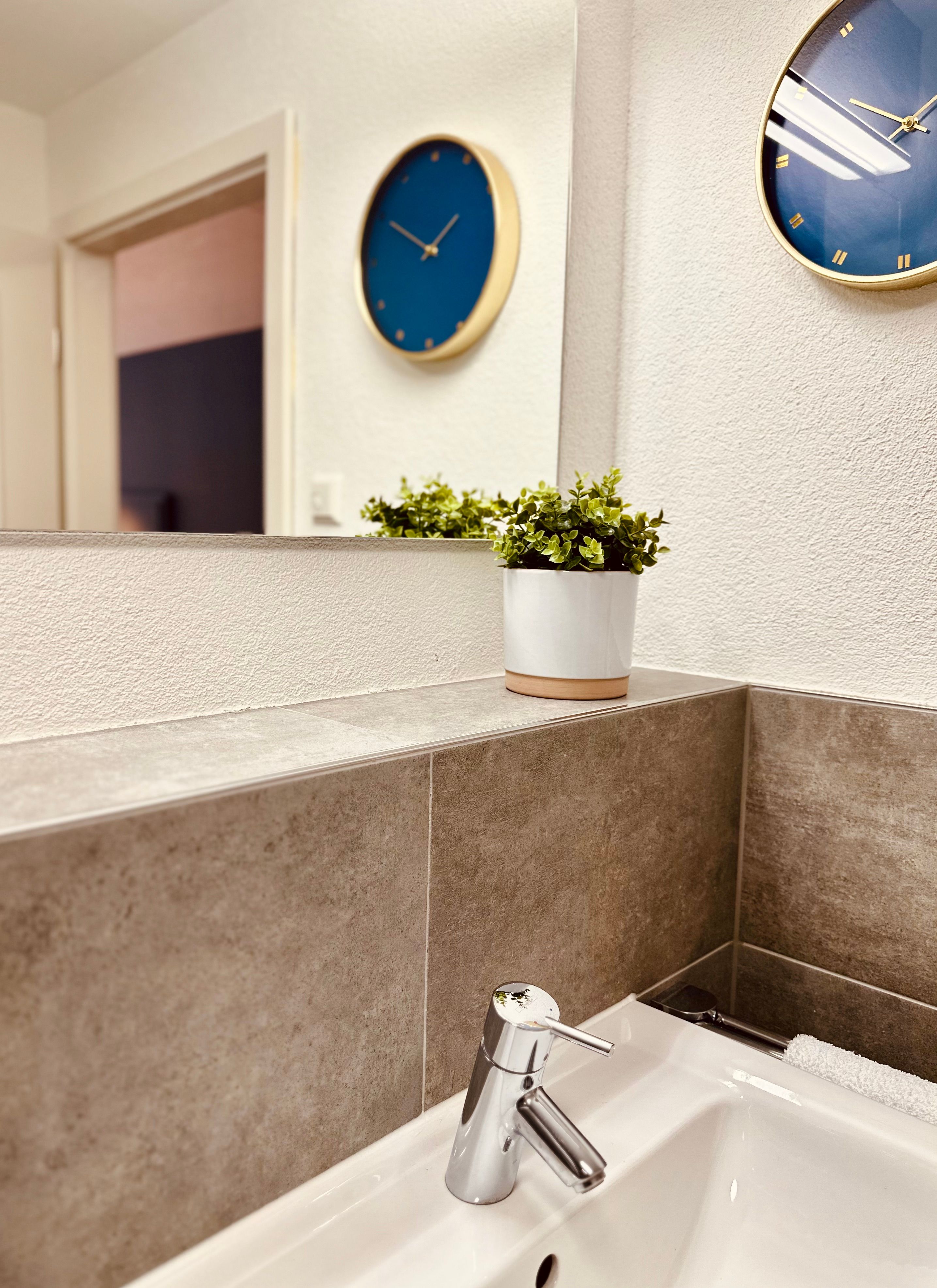  Beautiful Central Apartment In Neckarsulm - "temporary Living" For Business/holiday Guests  -  Beautiful central apartment in Neckarsulm - "temporary living" for business/holiday guests  - Gallery -  3