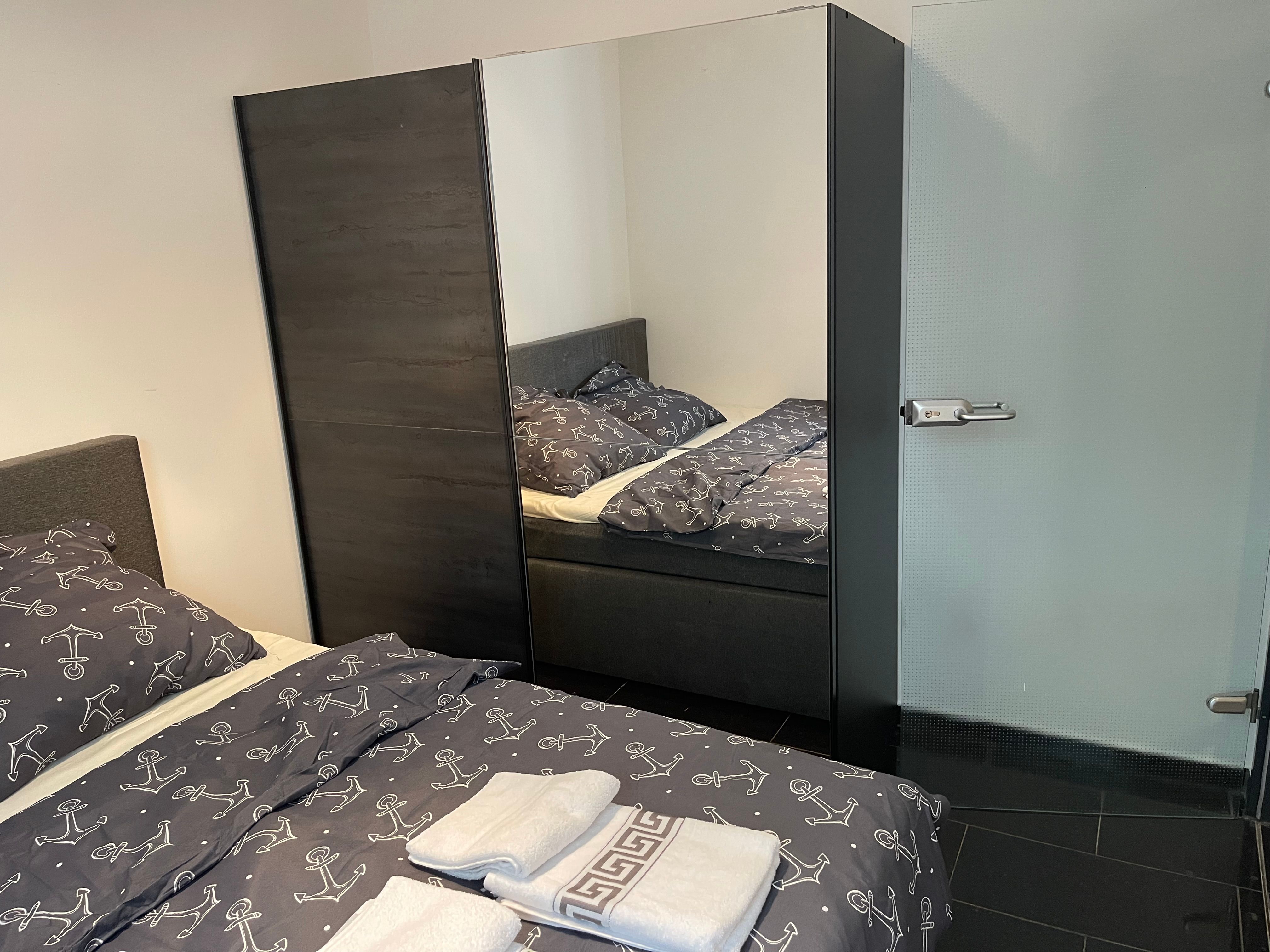 Neat Studio Located In Stolberg - Neat studio located in Stolberg - Gallery - 15