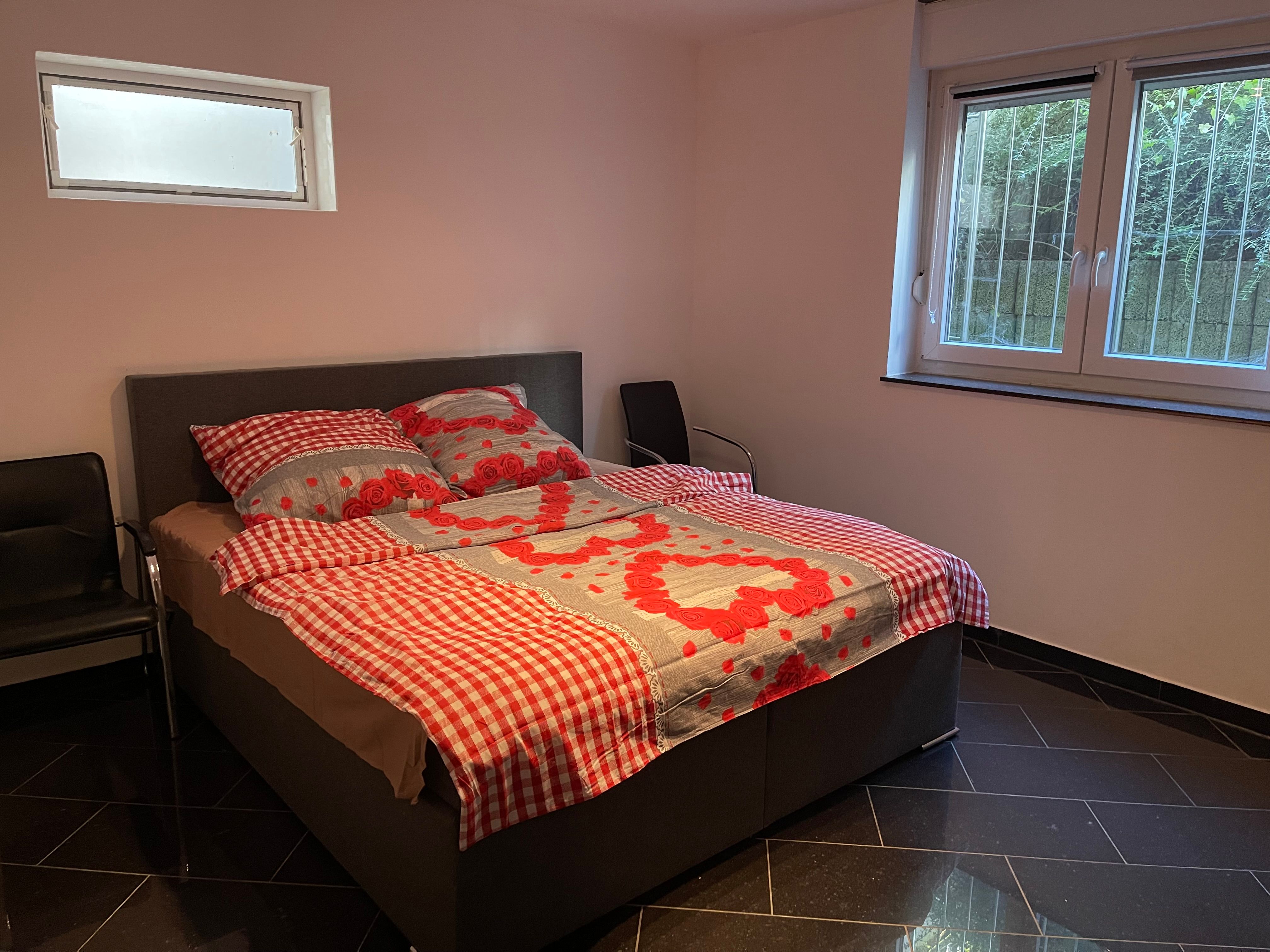 Neat Studio Located In Stolberg - Neat studio located in Stolberg - Gallery - 12