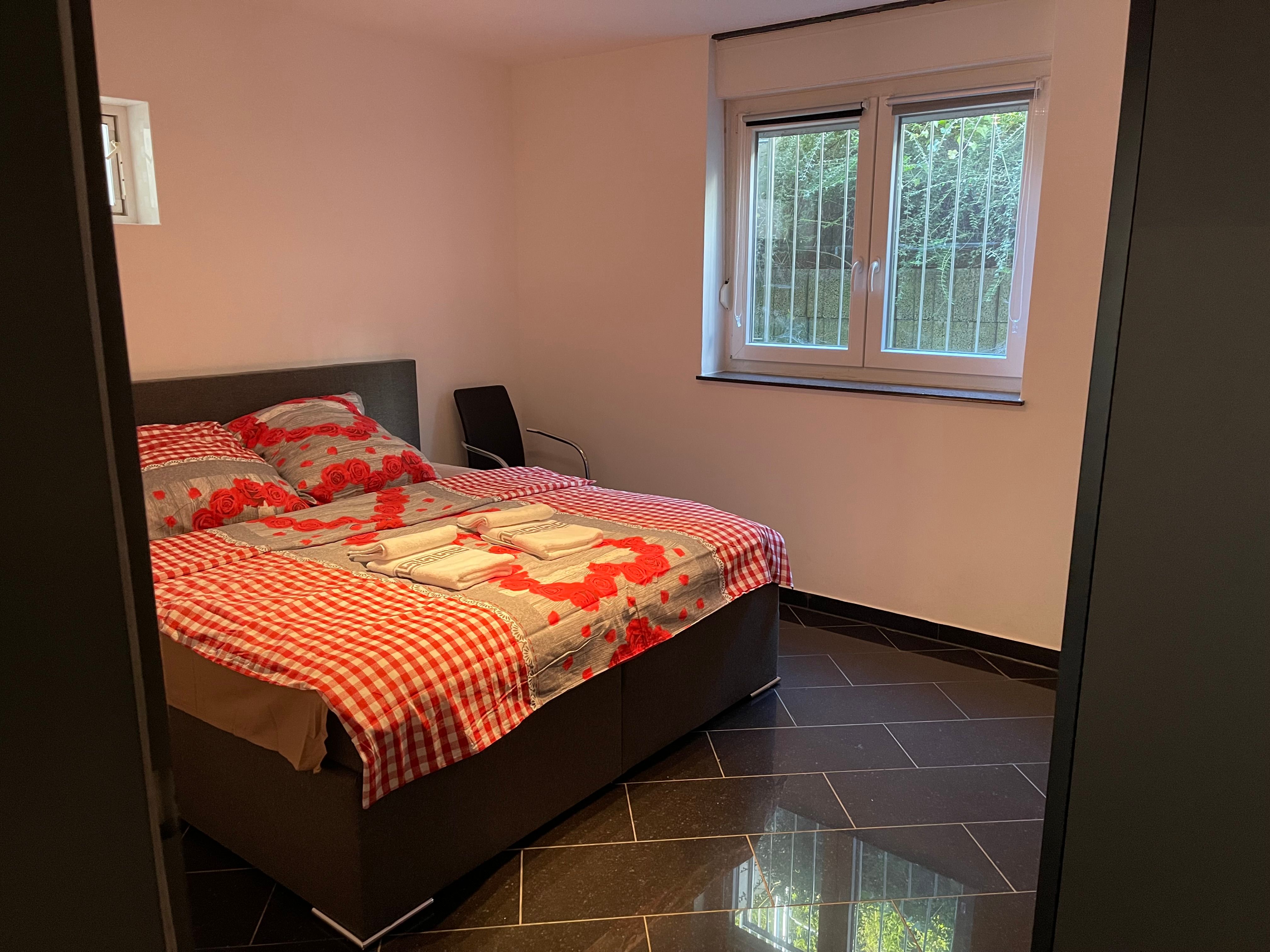Neat Studio Located In Stolberg - Neat studio located in Stolberg - Gallery - 16
