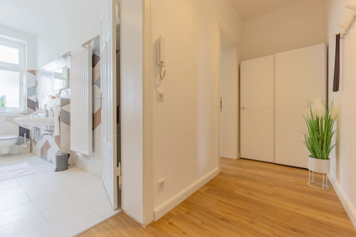 Close to Uni - Modern and cozy apartment with top-facilities and parking space in the city center - Gallery - 11