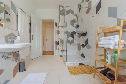 Close to Uni - Modern and cozy apartment with top-facilities and parking space in the city center - Gallery - 9