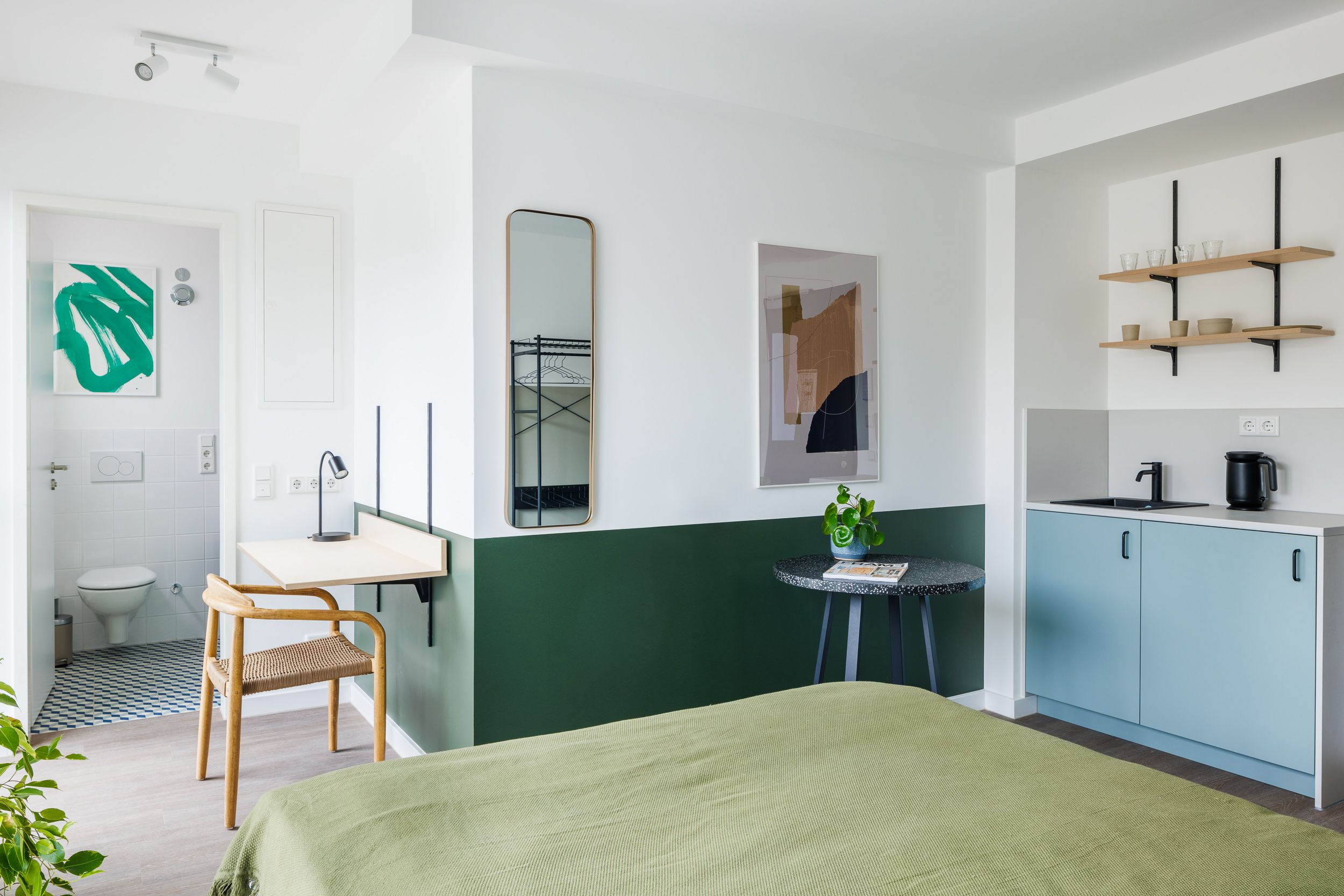 Furnished Short-Term Studios In Aachen - 29