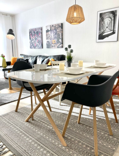Living at Saarpartments ...living in Style in Saarbrücken-City, 3 min. to Train Sation