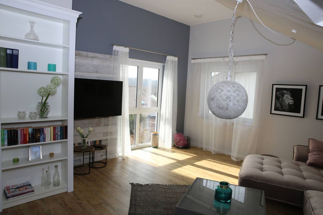 Bright Modern Furnished Apartment With Designer Kitchen And Loggia In Quiet Location In Ludwigsburg - 6