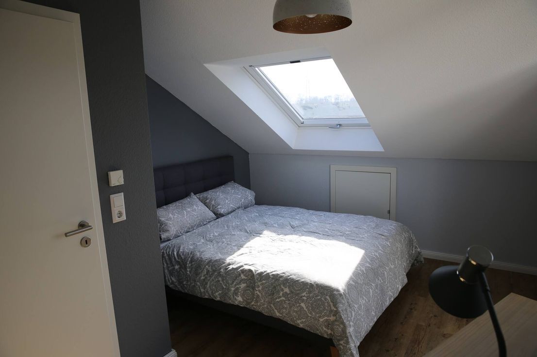 Bright Modern Furnished Apartment With Designer Kitchen And Loggia In Quiet Location In Ludwigsburg - 4