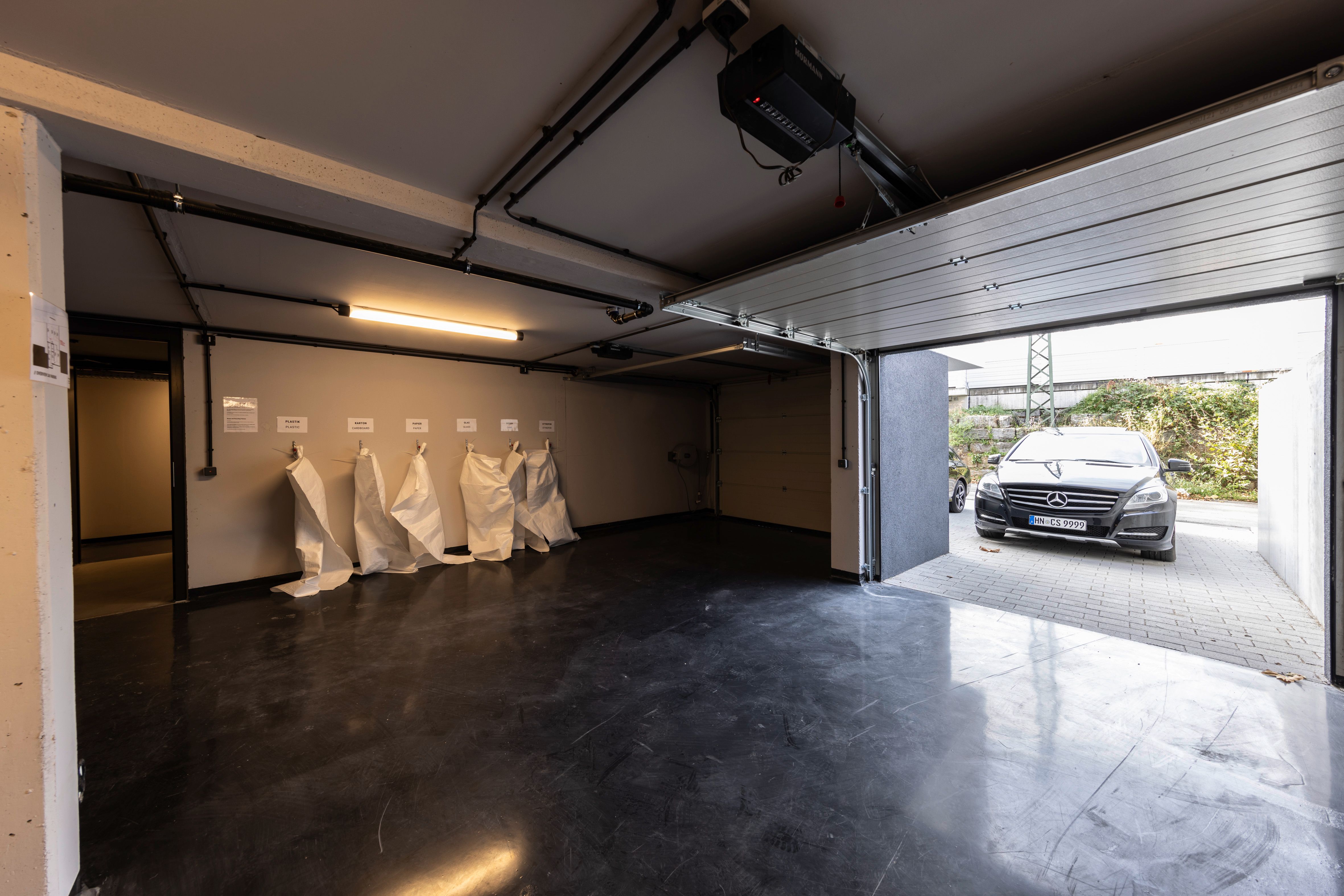  NEW Industrial-Style Apartment In Neckarsulm City Center  -  NEW Industrial-Style Apartment in Neckarsulm City Center  - Gallery -  2