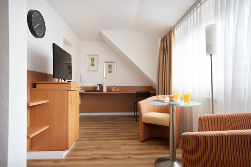 Two Bed Room with own bathroom - Gallery - 20