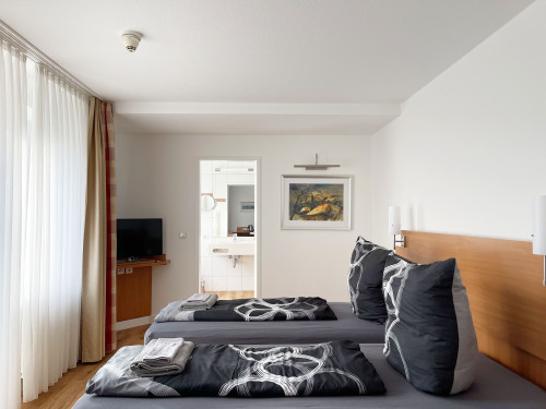 Two Bed Room with own bathroom - Gallery - 16