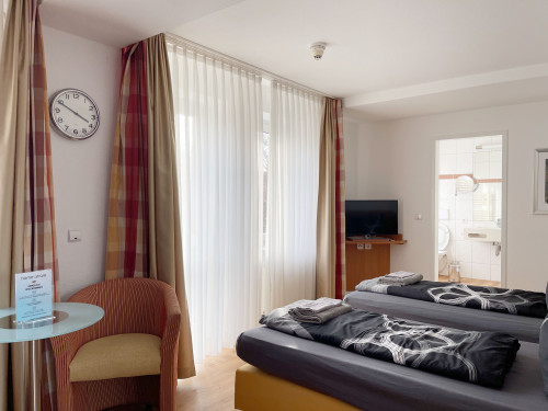 Two Bed Room with own bathroom - Gallery - 28