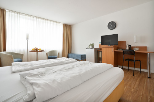 Double Bed Room with own bathroom - Gallery - 7