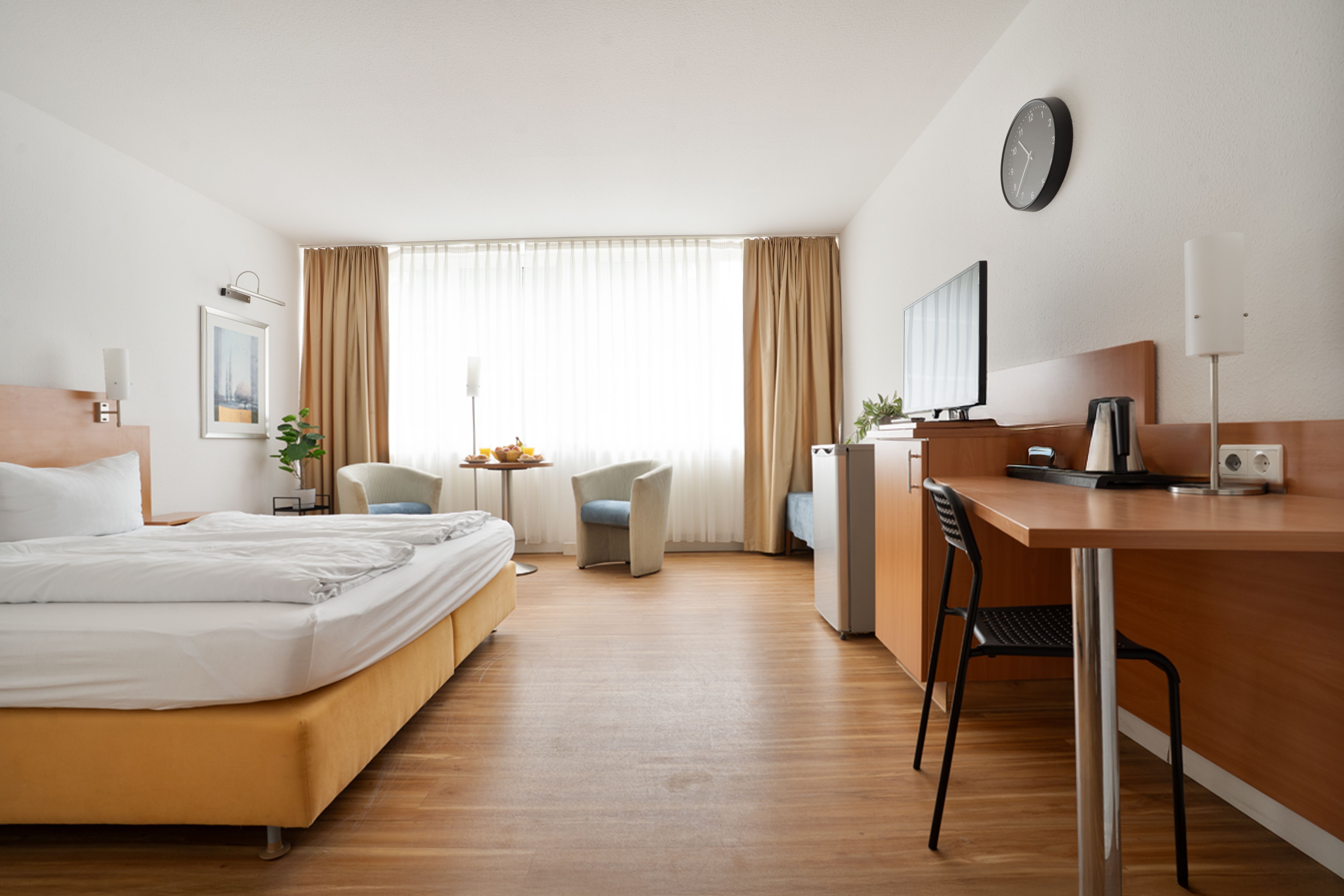 Double Bed Room With Own Bathroom - 19