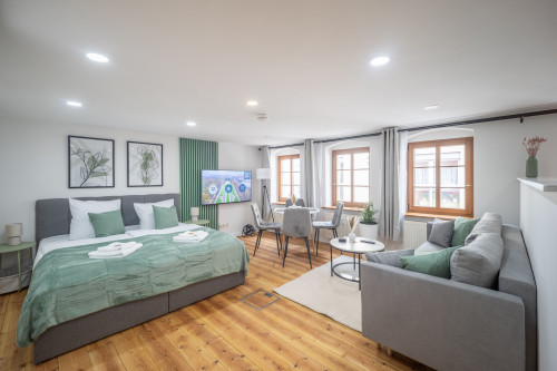 CoView | Pirna | Old Town | Parking lot | Suite M