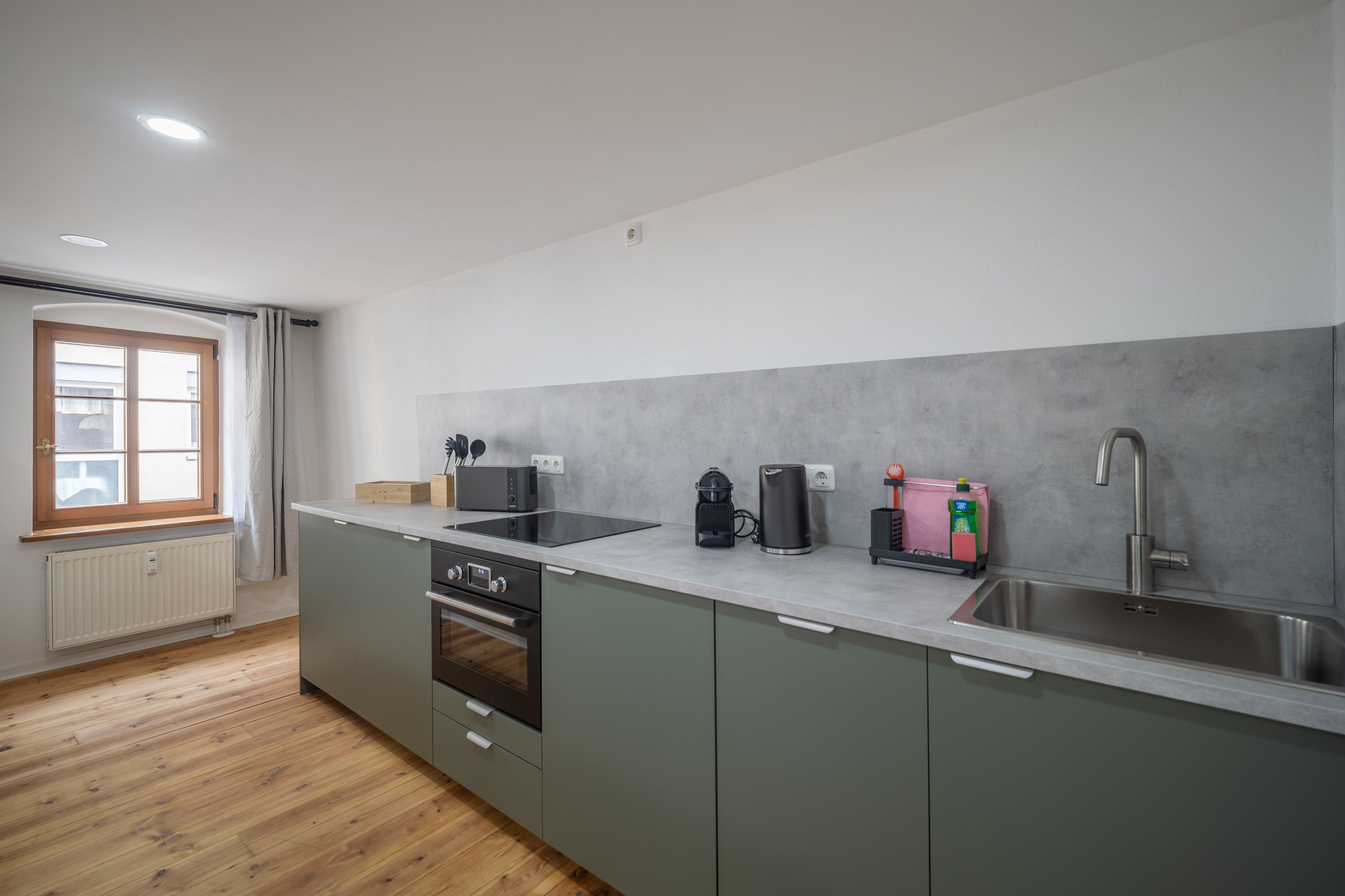 CoView | Pirna | Old Town | Parking Lot | Suite M - 5