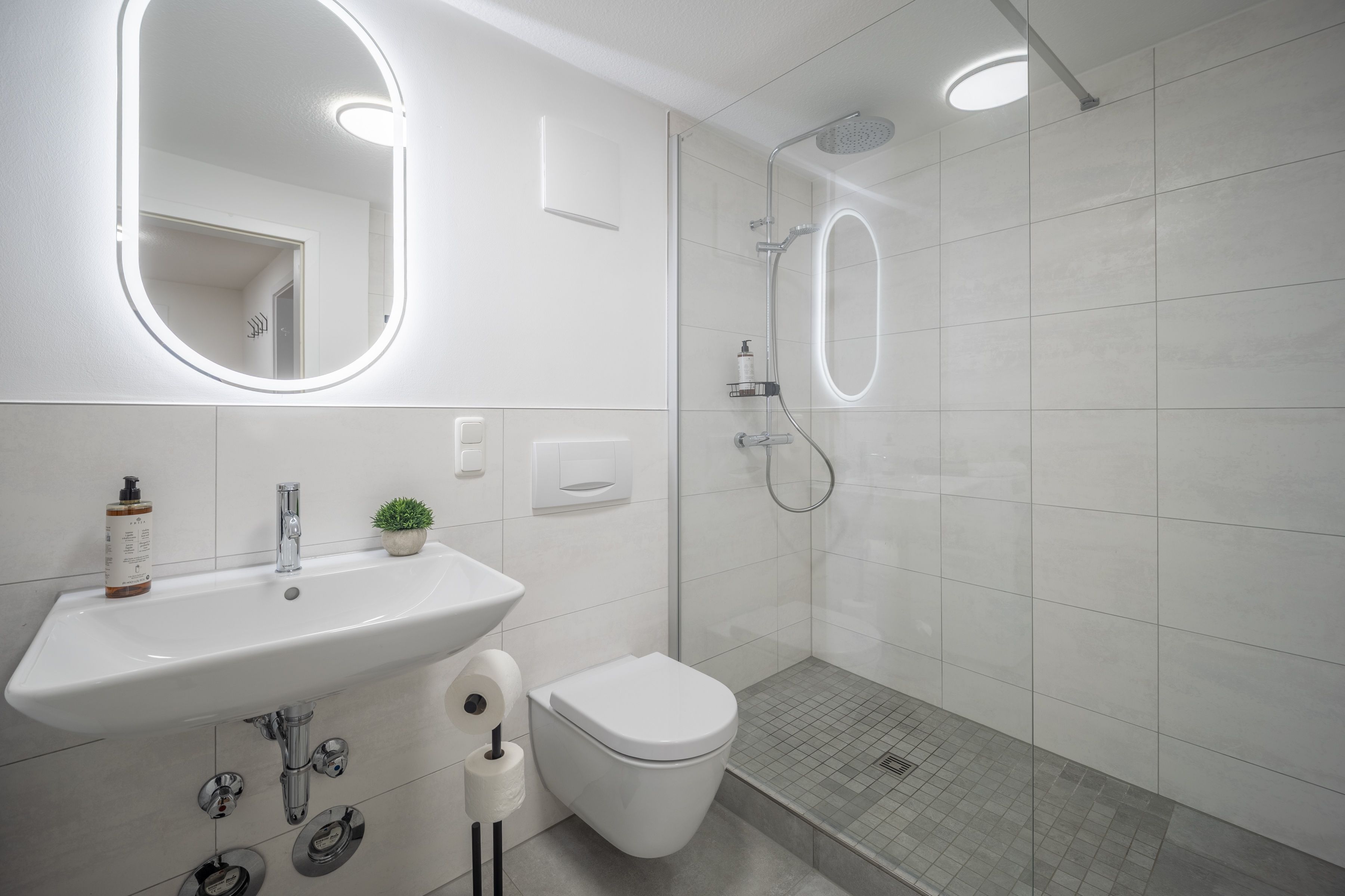 CoView | Pirna | Old Town | Parking Lot | Suite L - 2