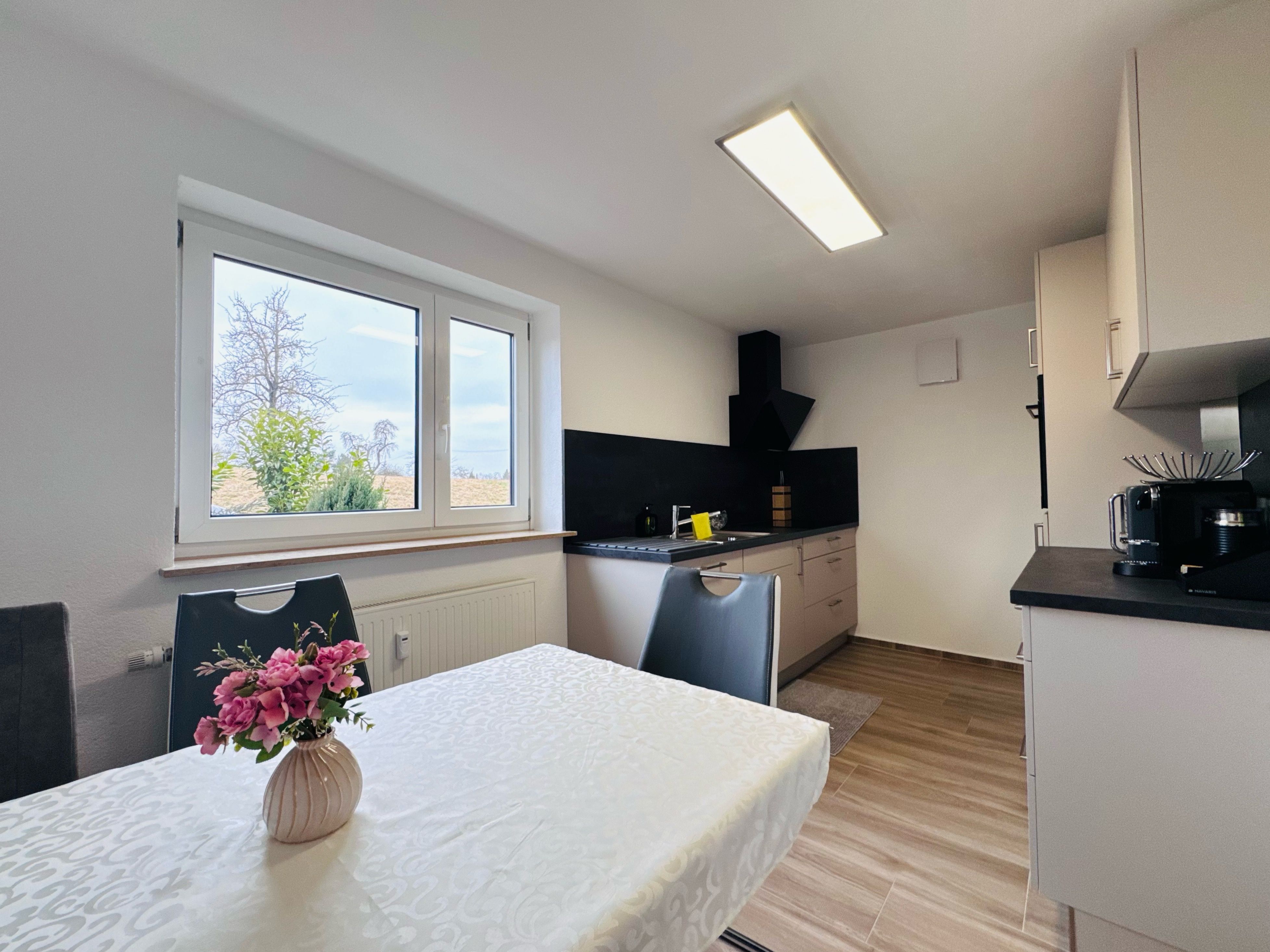 Charming Retreat With Large Terrace In Idyllic Surroundings - Charming retreat with large terrace in idyllic surroundings - Gallery - 4