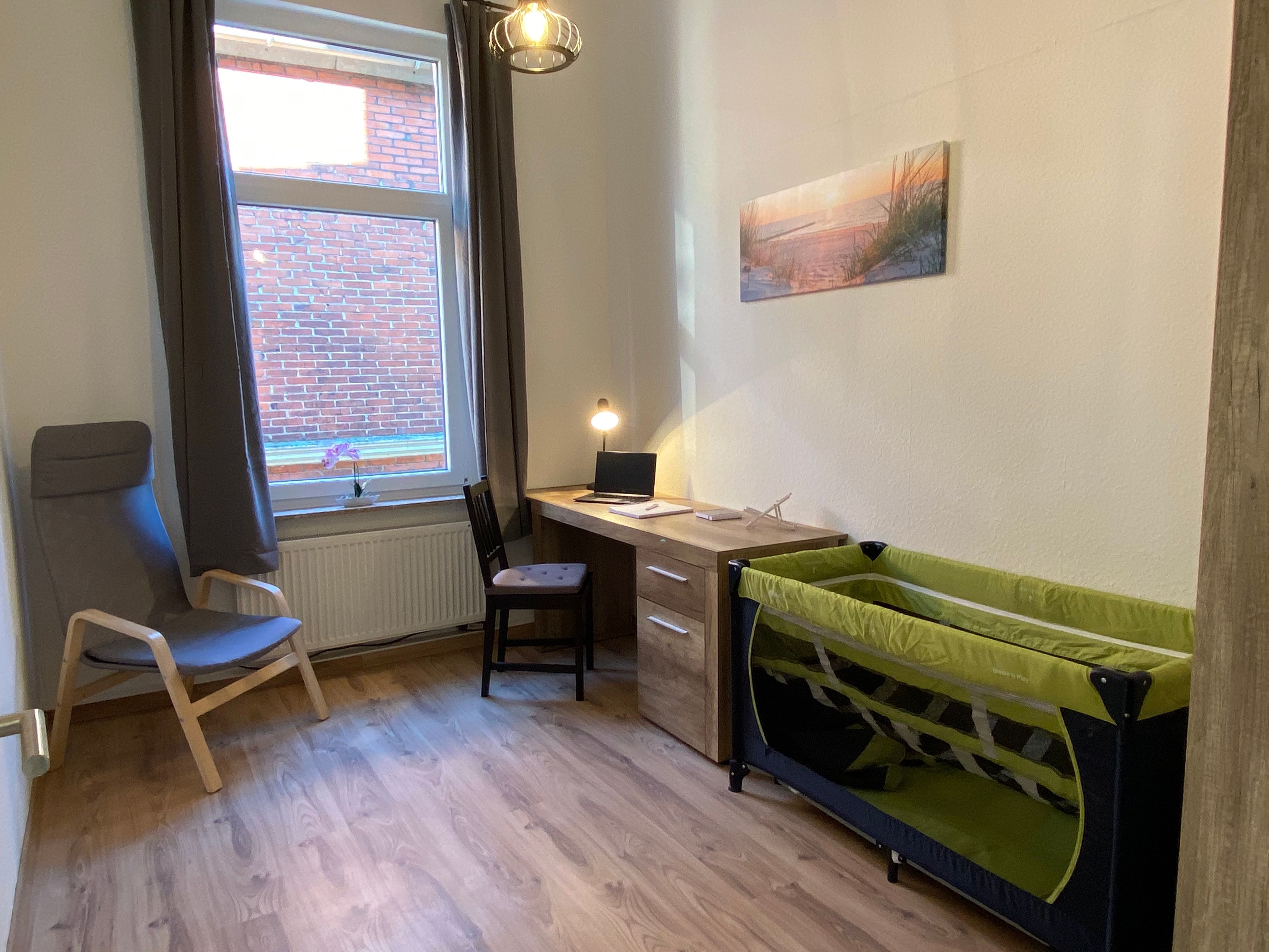  118qm - Old Apartment - With River View  -  118qm - Old apartment - With river view  - Gallery -  2