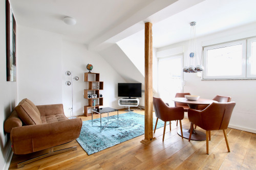 Elegant 1-bdr apartment with balcony at Friesenplatz