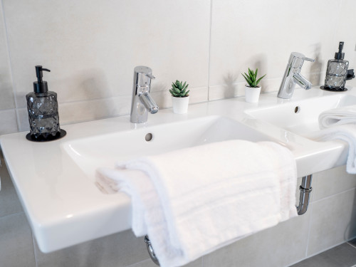 Exclusive living with panoramic river views