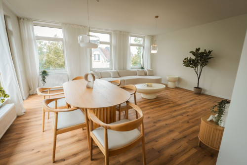 Staylight Penthouse by the French Garden - 7 Min to Old Town - Gallery - 27