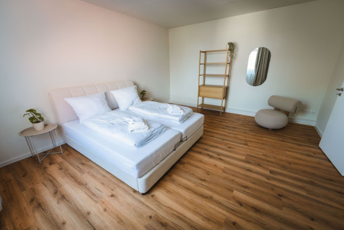 Staylight Penthouse by the French Garden - 7 Min to Old Town - Gallery - 9