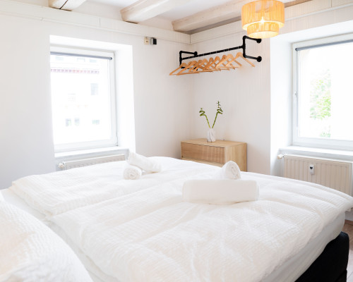 Spacious, cozy 3-bedroom apartment with parking & Smart TV - Gallery - 14