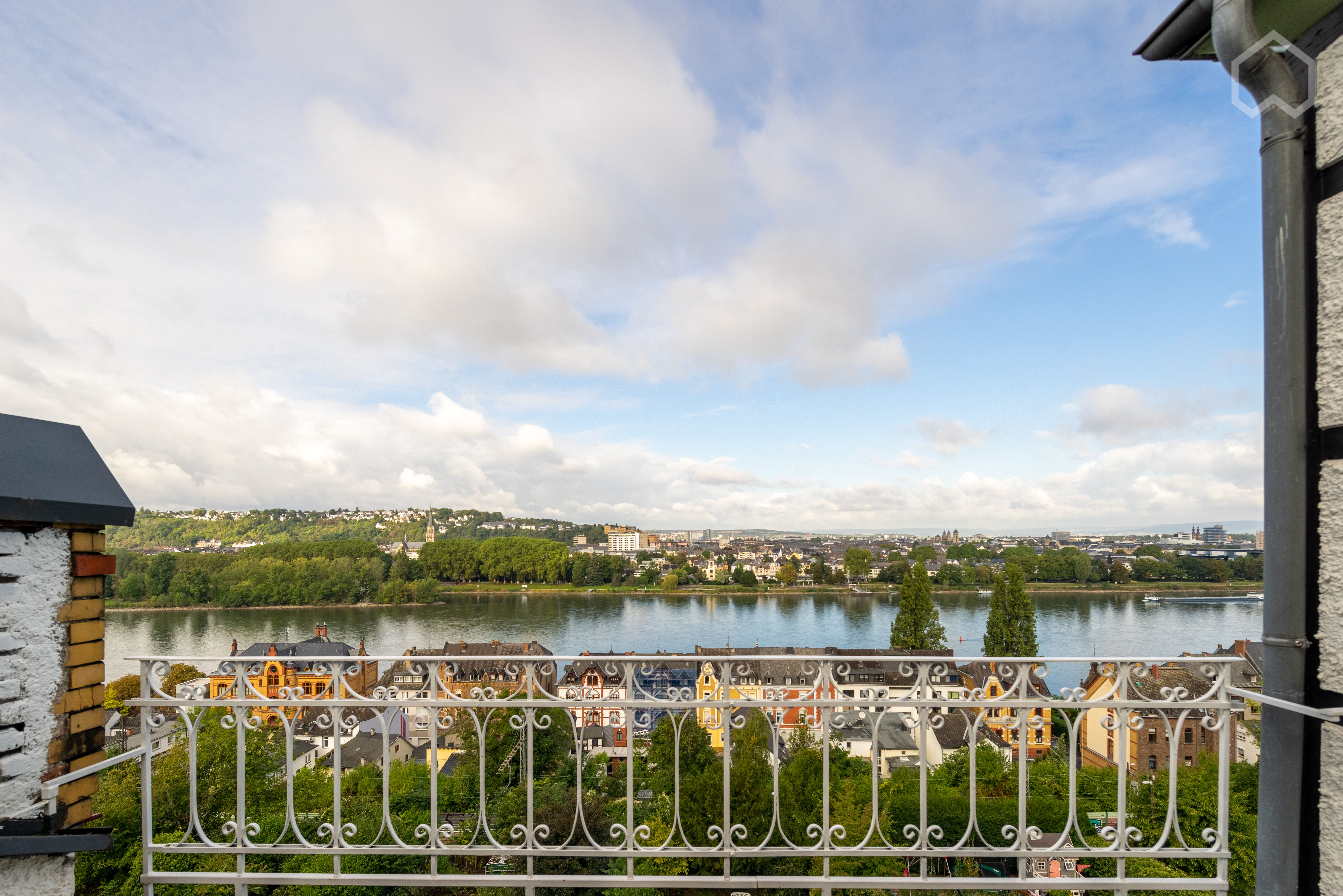  Cute Flat With City View In Koblenz  -  Cute flat with city view in Koblenz  - Gallery -  7