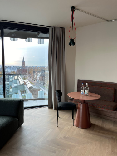 Luxurious apartment with plenty of space and a great view over Düsseldorf - Gallery - 9