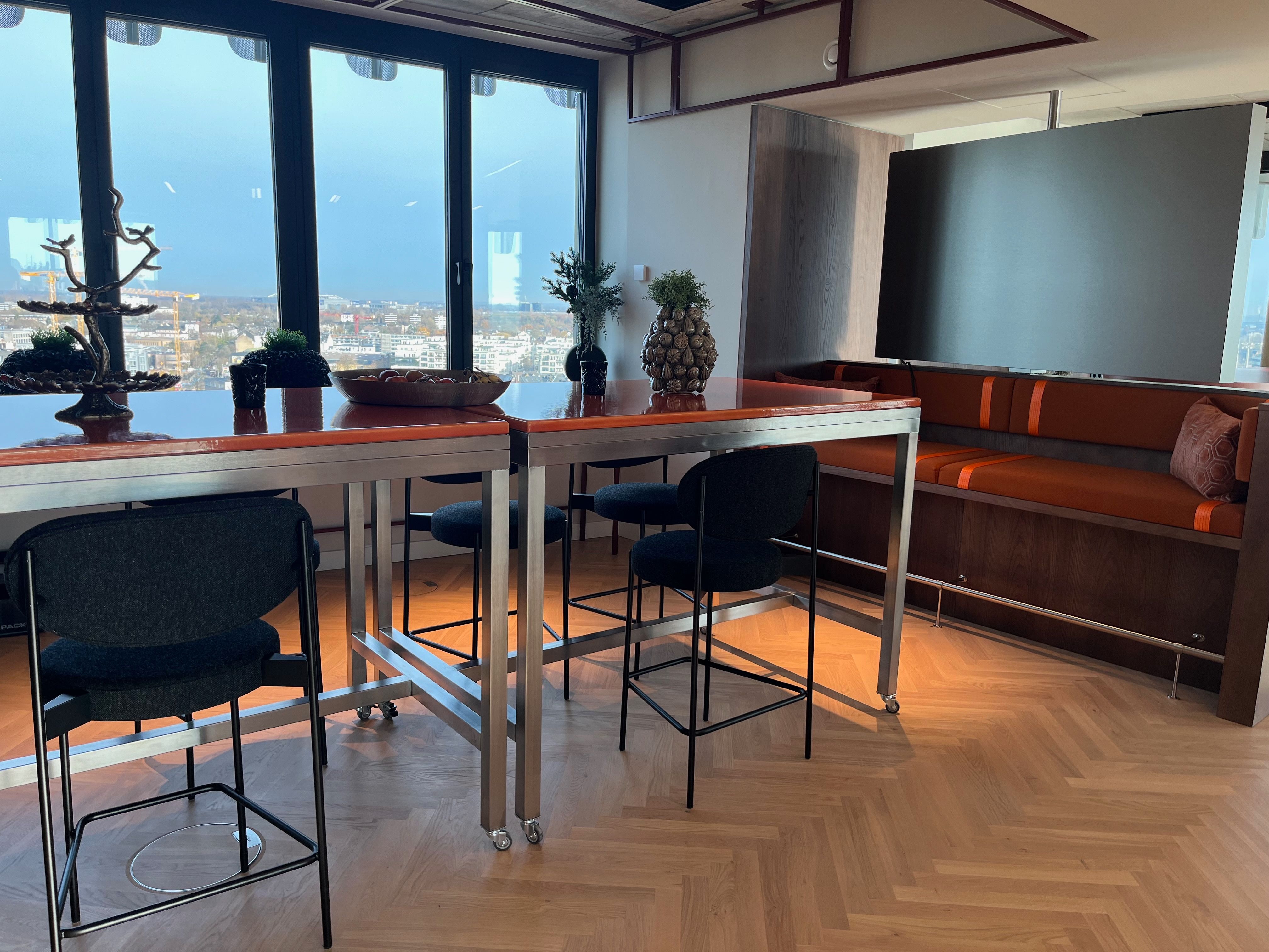 Luxurious Apartment With Plenty Of Space And A Great View Over Düsseldorf - 18
