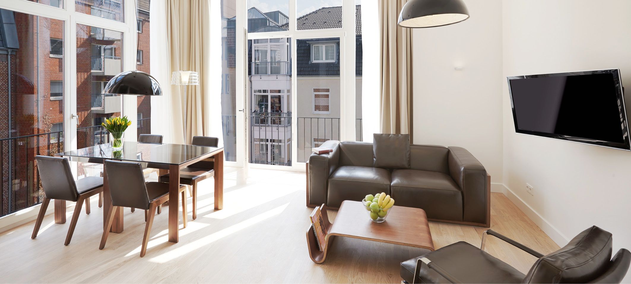 Wonderful And Bright Loft In Düsseldorf - 4
