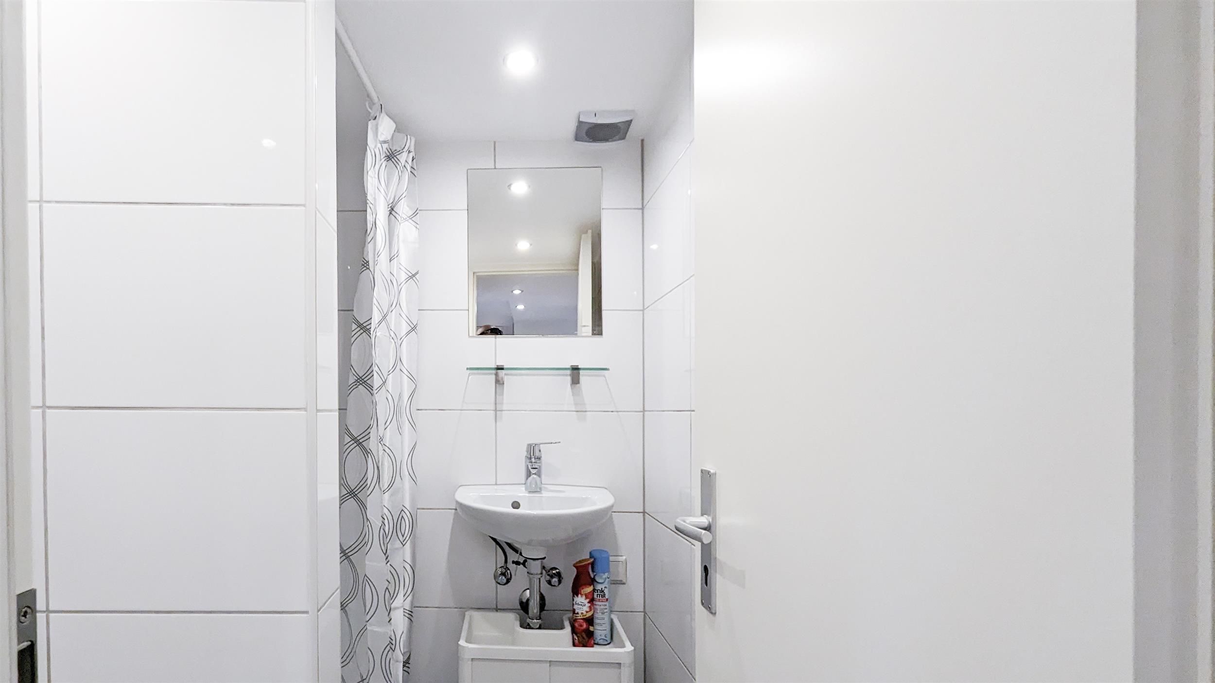 ALFA LB City 3 Rooms 5 Beds Kitchen Netflix INET - ALFA LB City 3 rooms 5 Beds Kitchen Netflix INET - Gallery - 4
