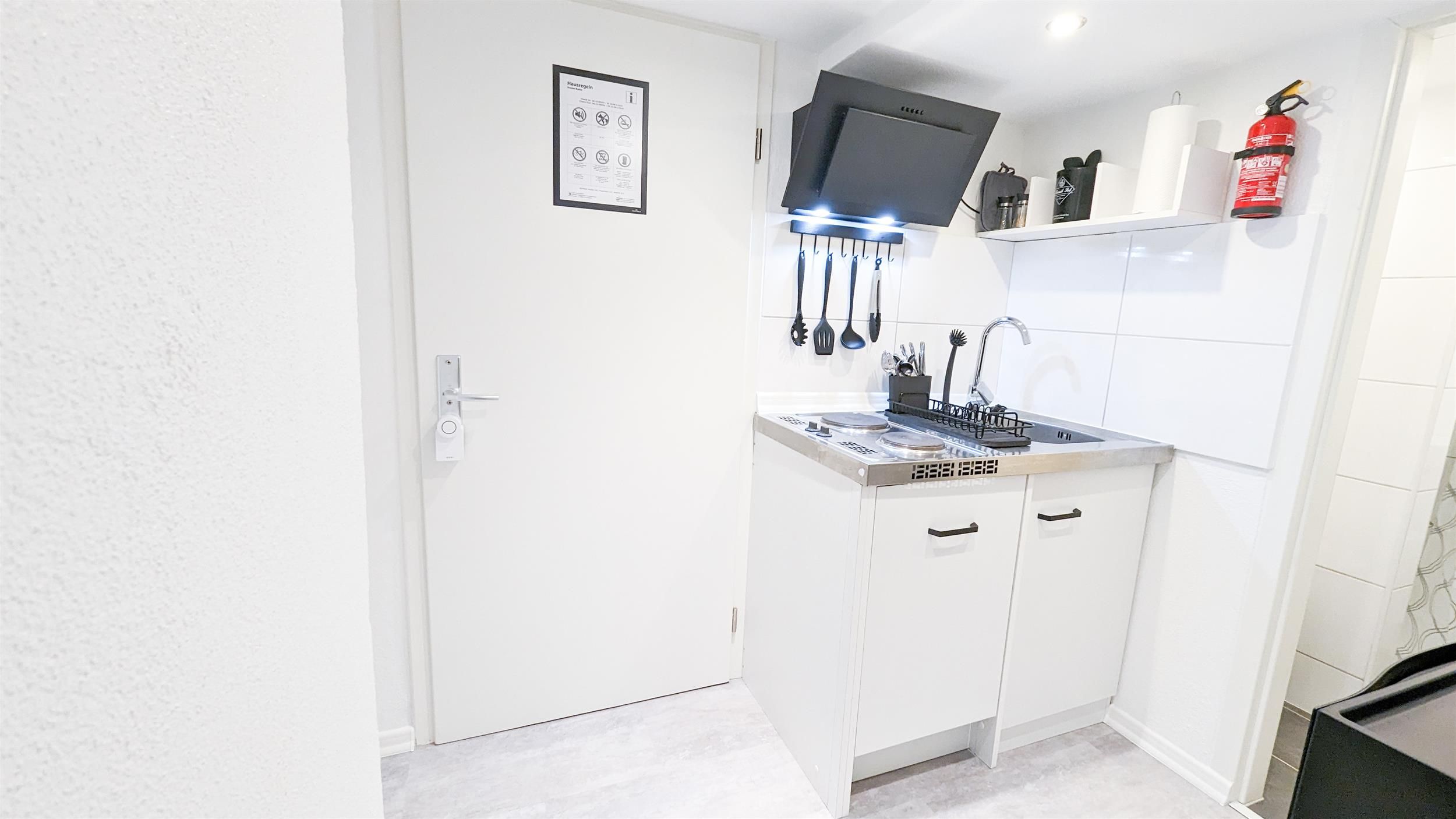 ALFA LB City 3 Rooms 5 Beds Kitchen Netflix INET - ALFA LB City 3 rooms 5 Beds Kitchen Netflix INET - Gallery - 9