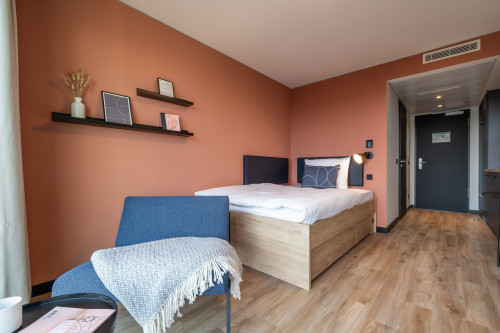 Studio apartment in a quiet courtyard location, Fritz Bender Campus / BMW - Gallery - 27