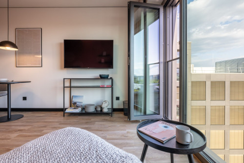 Studio apartment in a quiet courtyard location, Fritz Bender Campus / BMW - Gallery - 25