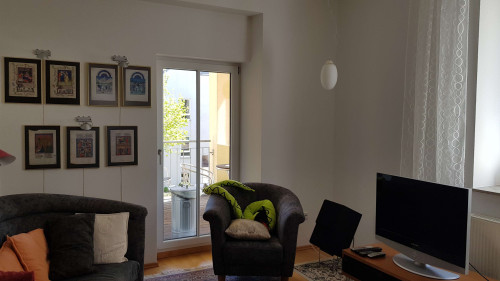 Quiet city center location, as good as new furnished 3.5 room apartment with loggia and EBK in Erlangen - Gallery - 17