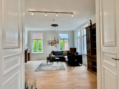 Spacious old town flat with a stylish mix of historical elements and modern comfort - Gallery - 6