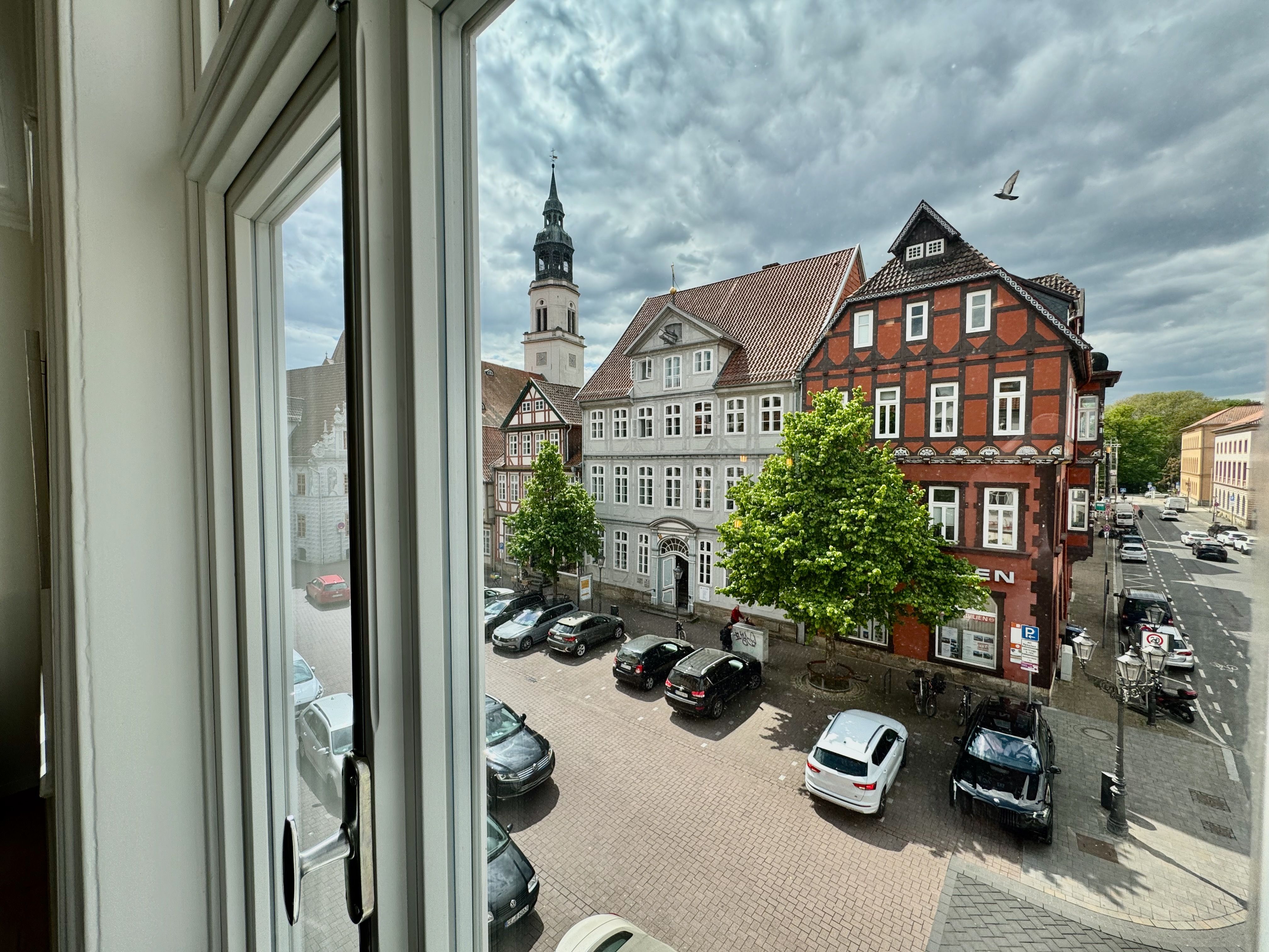  Spacious Old Town Flat With A Stylish Mix Of Historical Elements And Modern Comfort  -  Spacious old town flat with a stylish mix of historical elements and modern comfort  - Gallery -  10