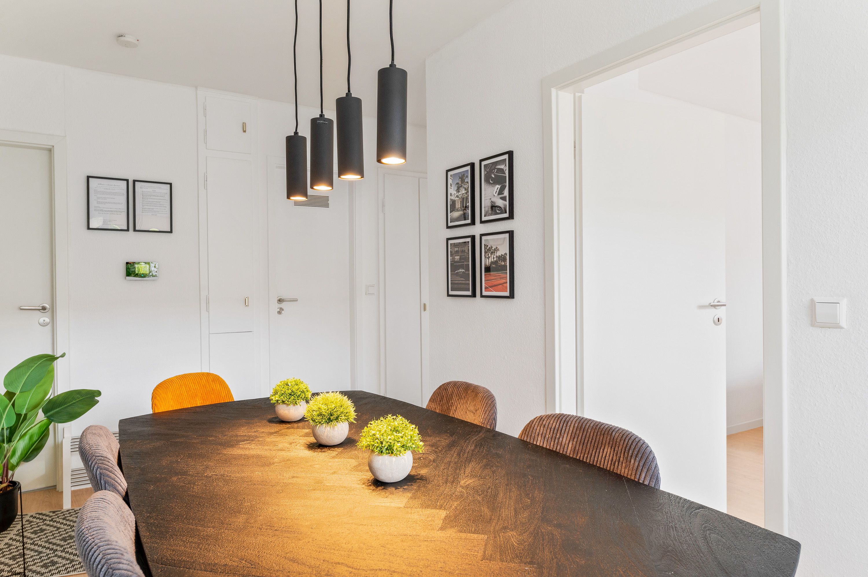 Westside Flat - 5 Minutes To Downtown - Westside Flat - 5 minutes to Downtown - Gallery - 1