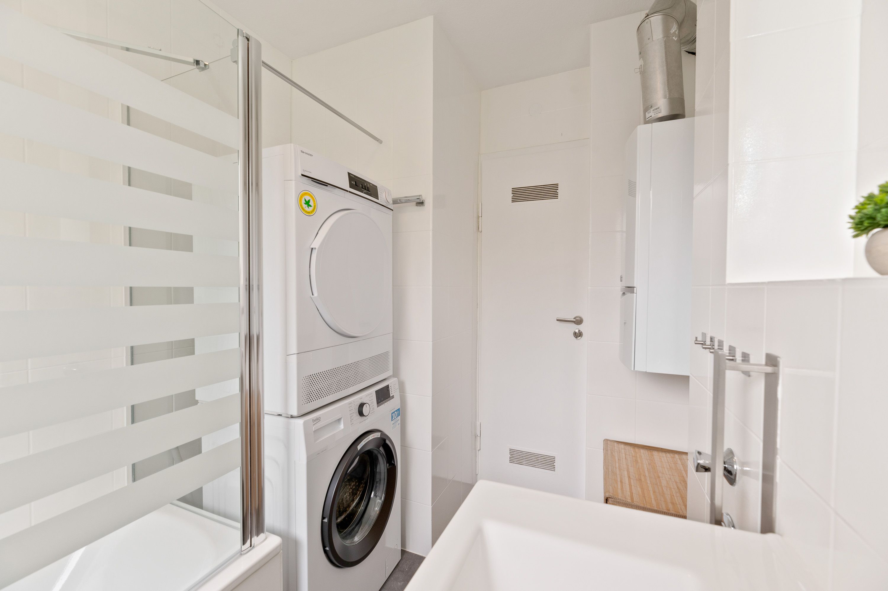 Westside Flat - 5 Minutes To Downtown - Westside Flat - 5 minutes to Downtown - Gallery - 6