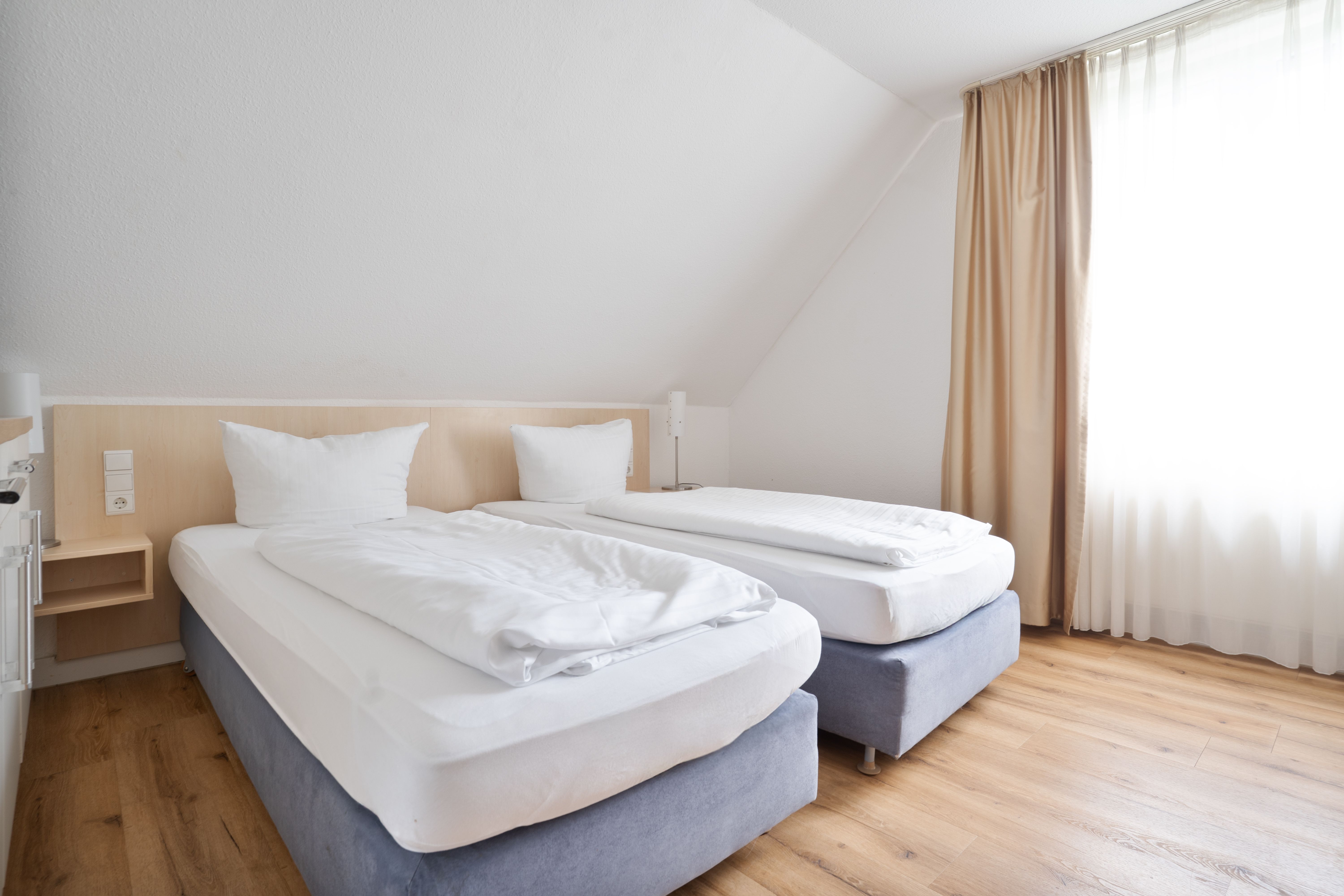 Trendy Two-Bed Studio With Kitchen - 28