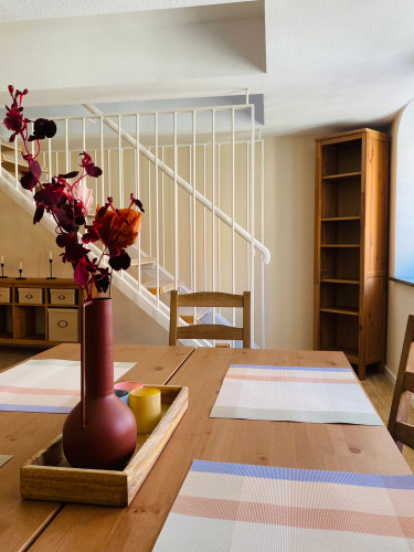 Spacious and cozy duplex apartment - Gallery - 15