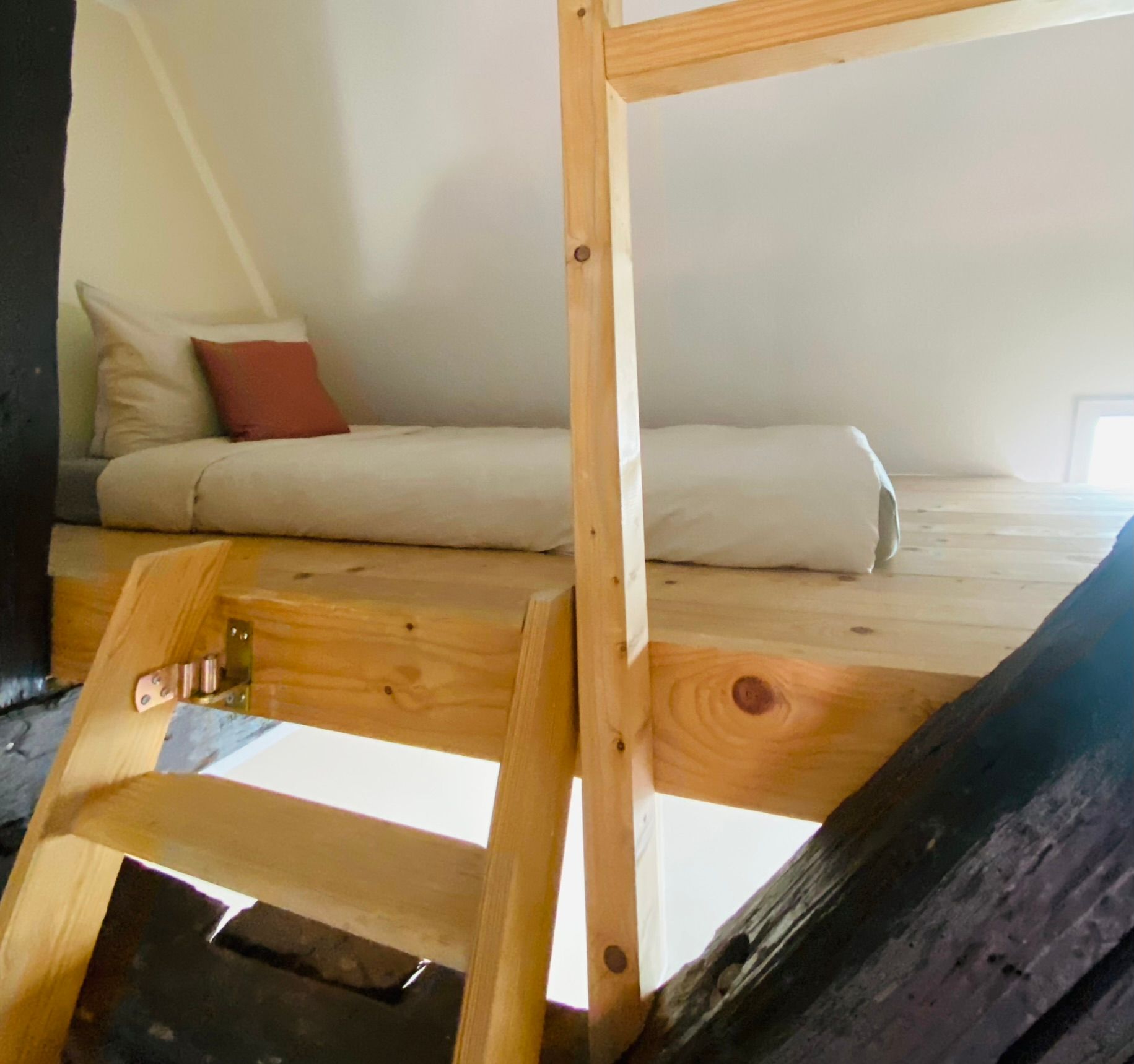 Spacious And Cozy Duplex Apartment - 4