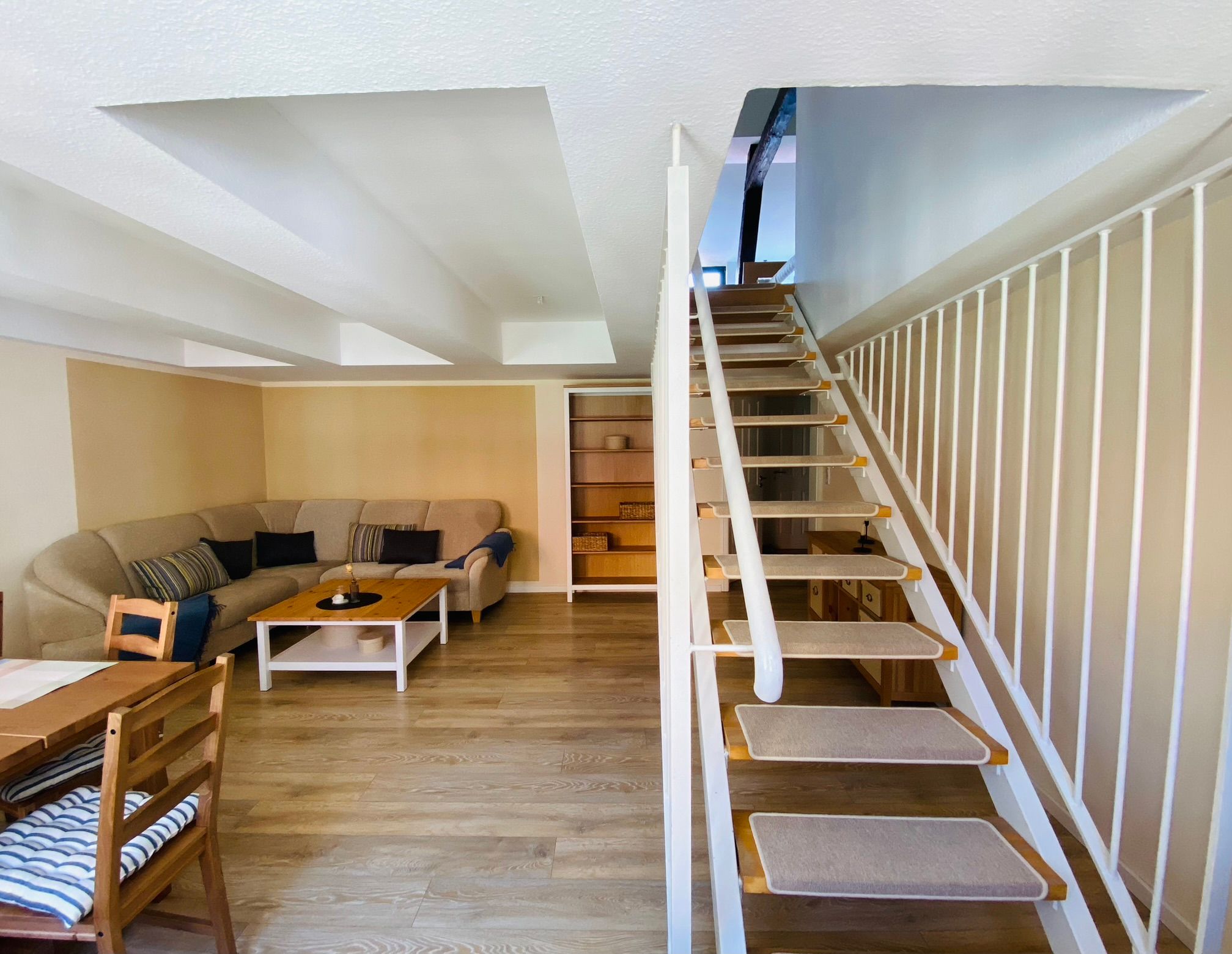 Spacious And Cozy Duplex Apartment - 9