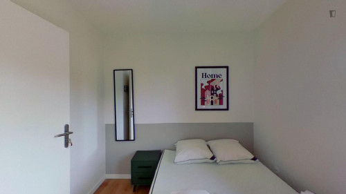 Nice double bedroom in canton of Lille-Sud