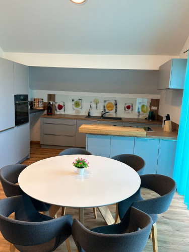 Cozy 3 rooms to relax near to Porsche & Bosch