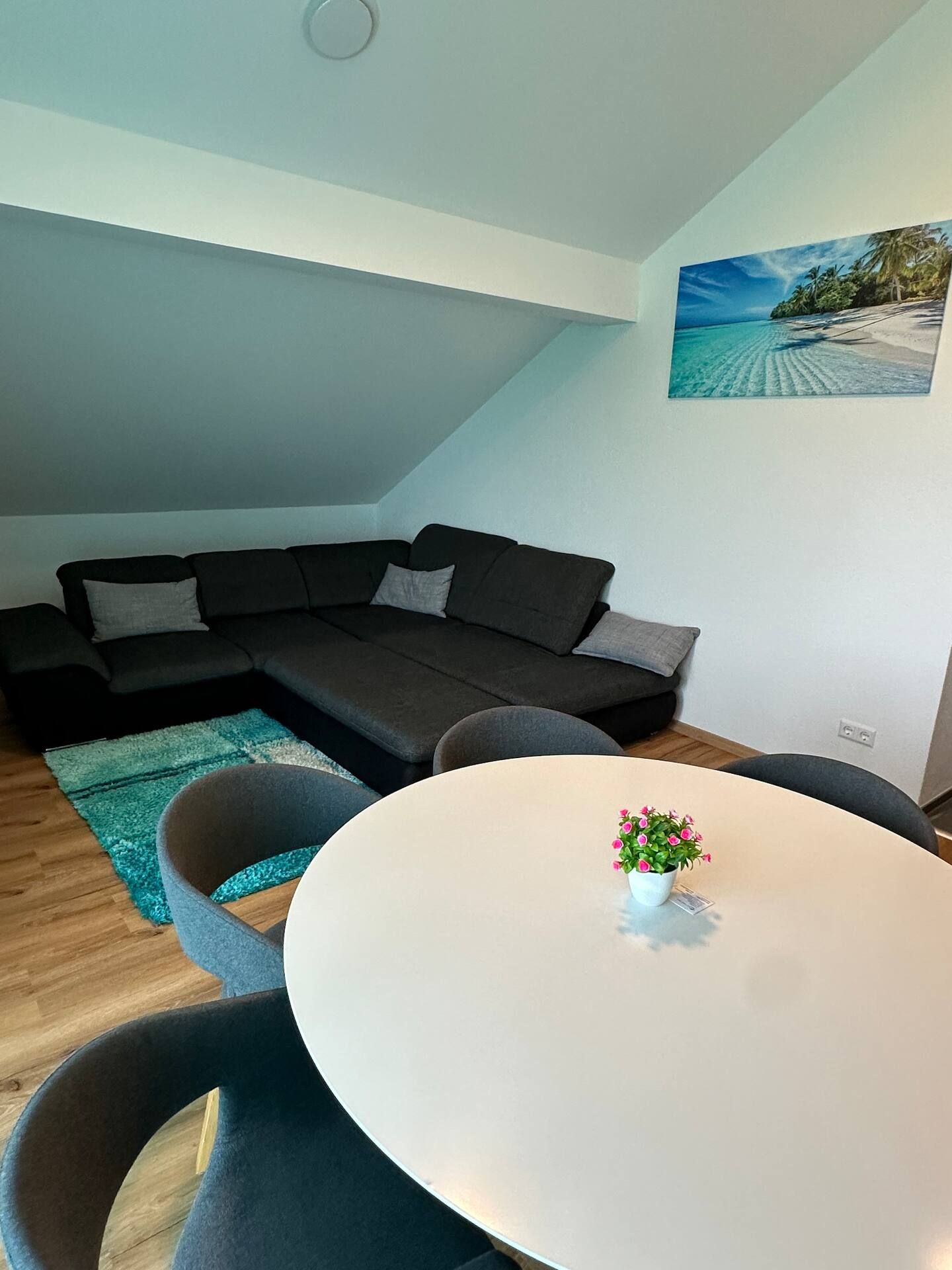 Cozy 3 Rooms To Relax Near To Porsche & Bosch - Cozy 3 rooms to relax near to Porsche & Bosch - Gallery - 14